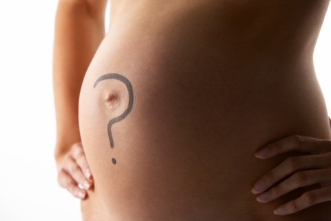 Живот беременной со знаком вопроса