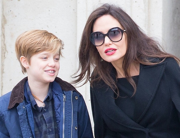 дети знаменитостей, которые сменили пол или собираются это сделать: Джоли и Бред Питт